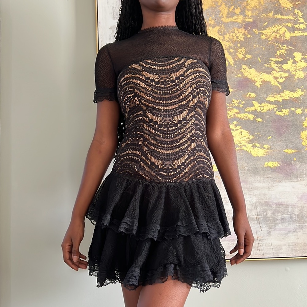 Black‎ Lace Dress EUC